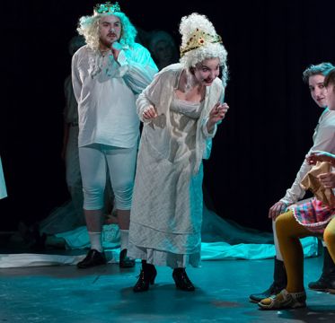 Yvonne, die Burgunderprinzessin